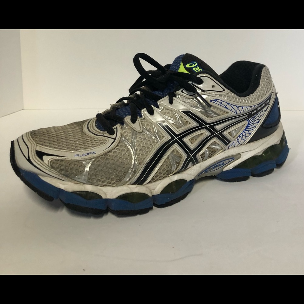 ASICS GEL NIMBUS 16 (MENS 9.5 US)